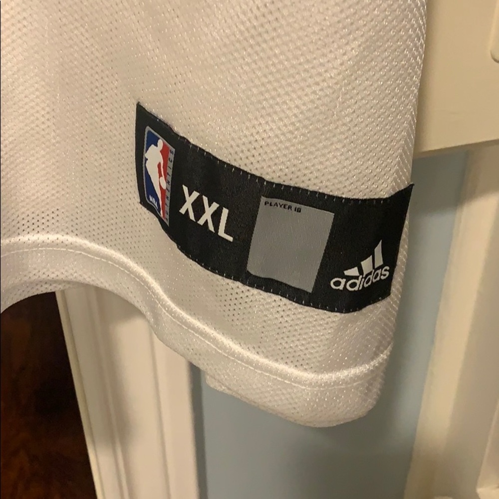 Jersey - Picture 3 of 4